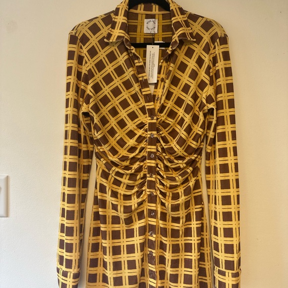 With Jean dress size small - Picture 2 of 5